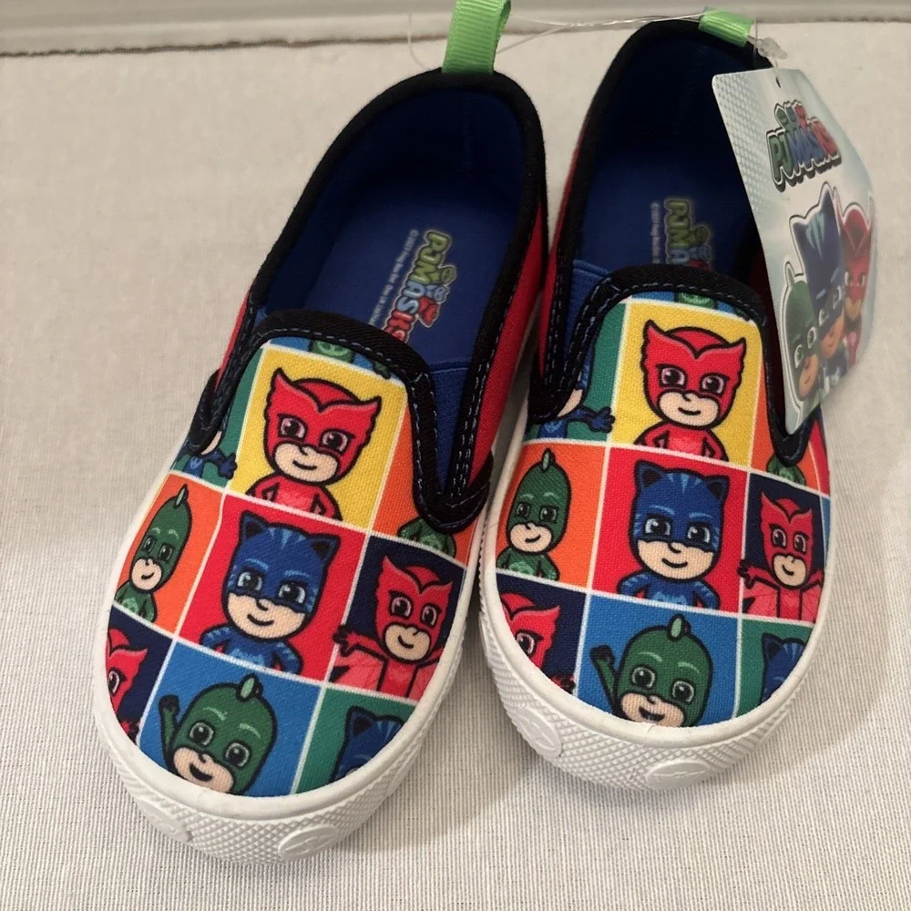 NWT PJ Masks Toddler Slip On Shoes Canvas Size 7 Boys Girl